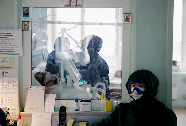 Ситуация с коронавирусом в России продолжает ухудшаться